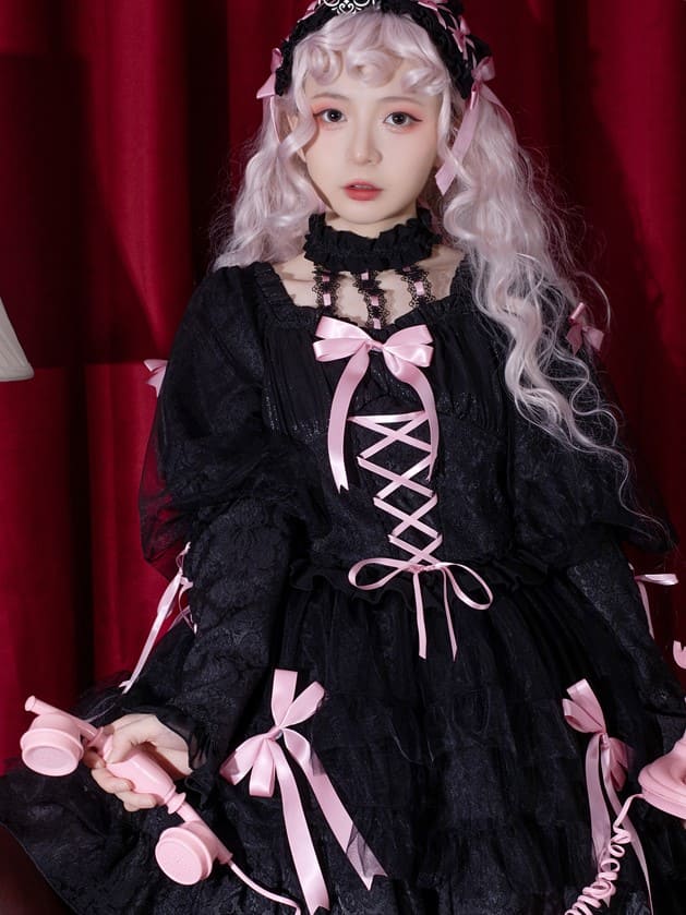 ときめき秘めた魔法のワンピース(全2色)
