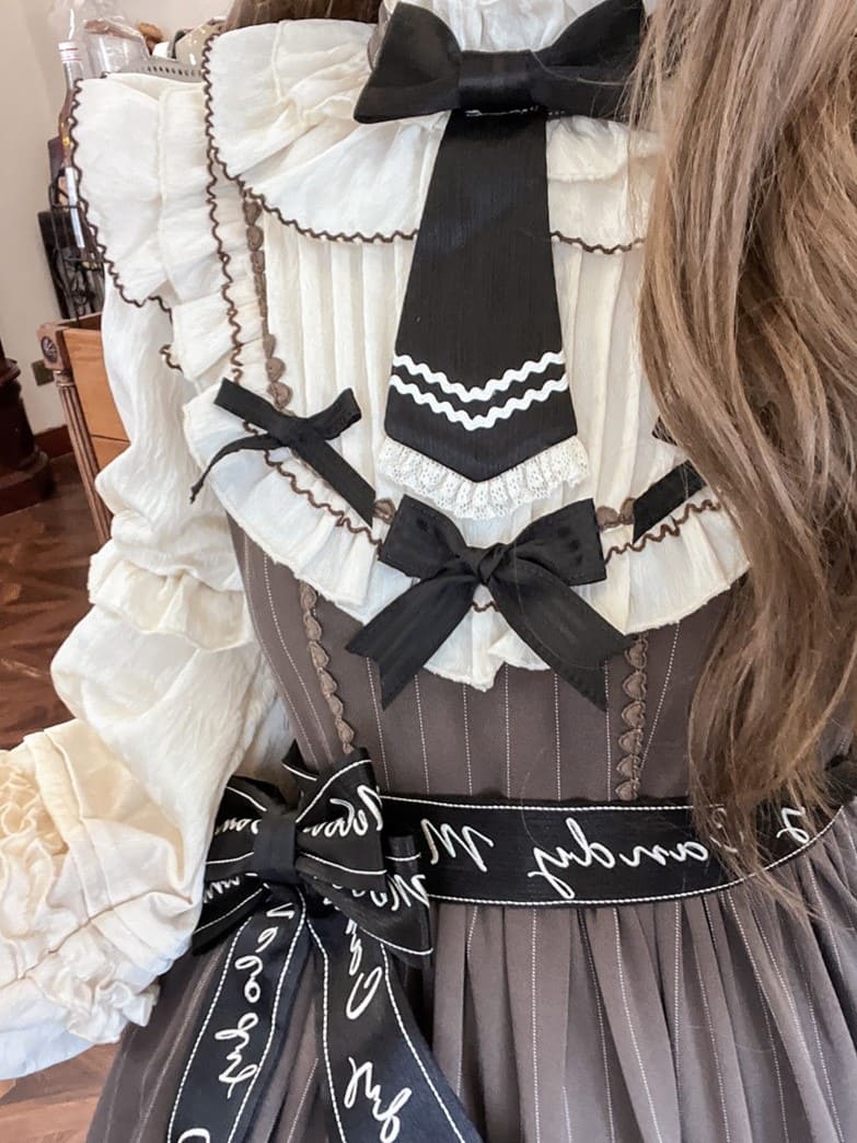 チョコを溶かした魔法のおうちワンピース