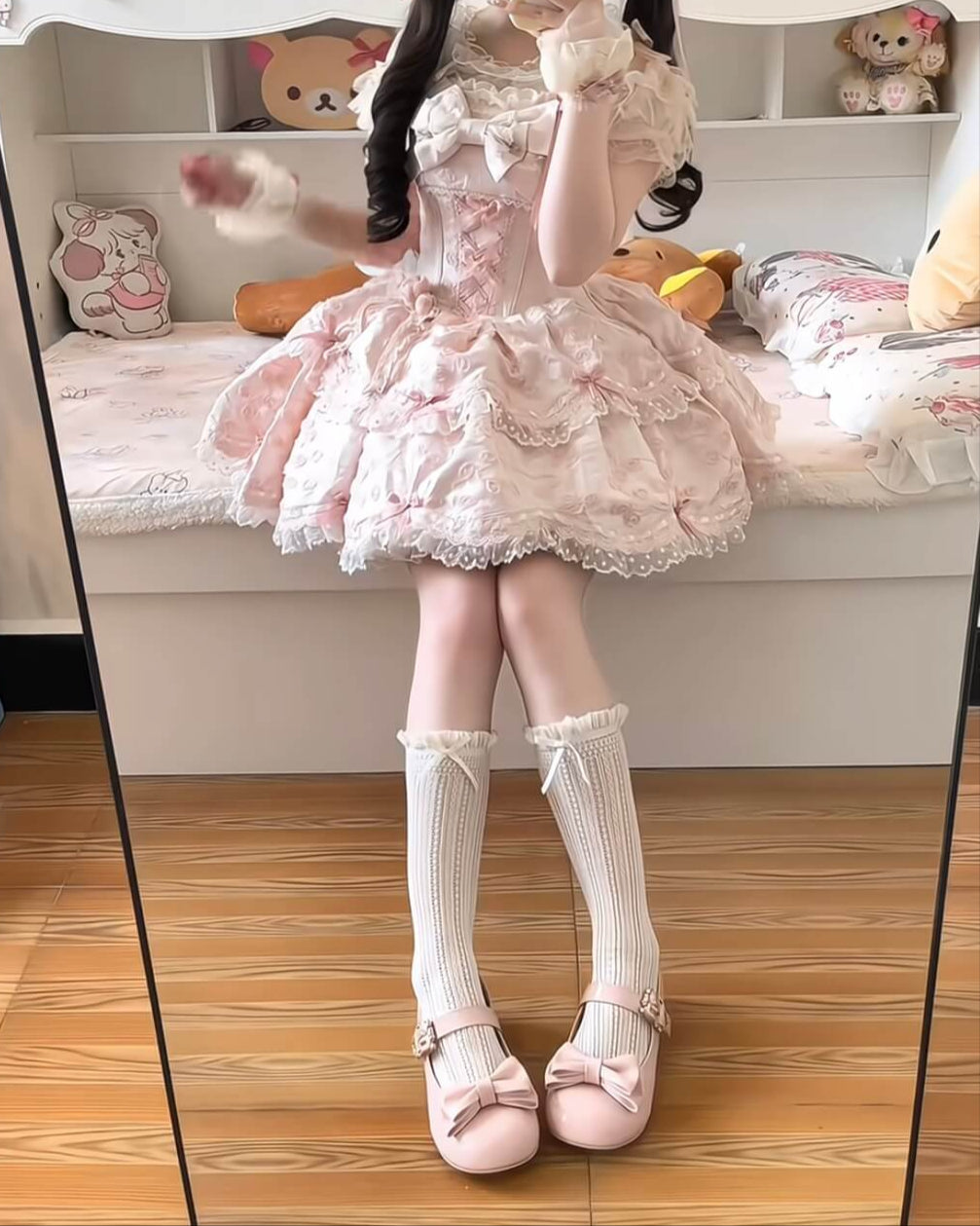 甘く儚いピンクローズの願いジャンパースカート