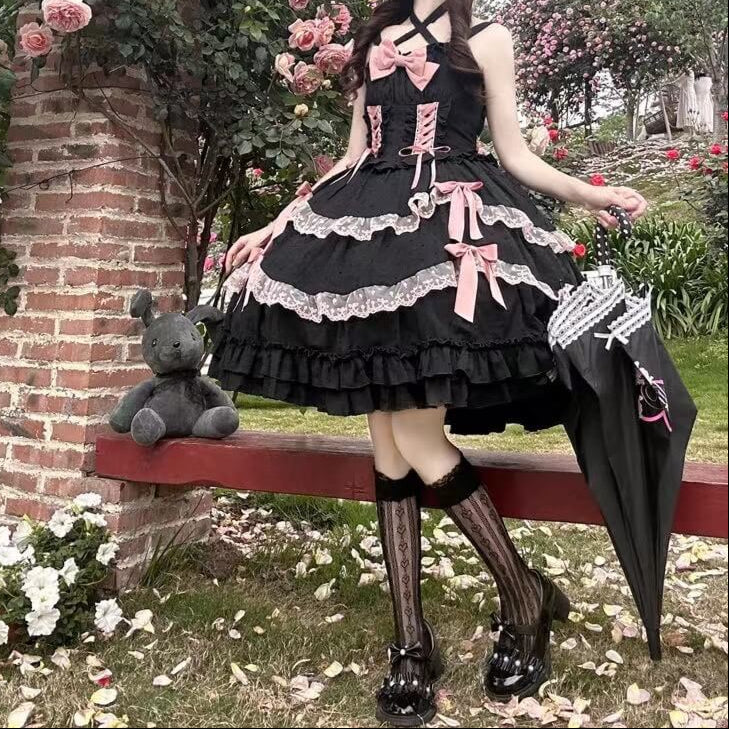 黒薔薇と苺ミルクの舞踏会ジャンパースカート(全2色)