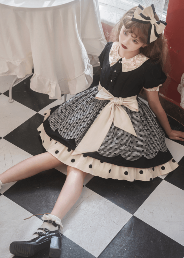 公式】とろけるビターチョコワンピース - ロリータファッション通販Raffiné