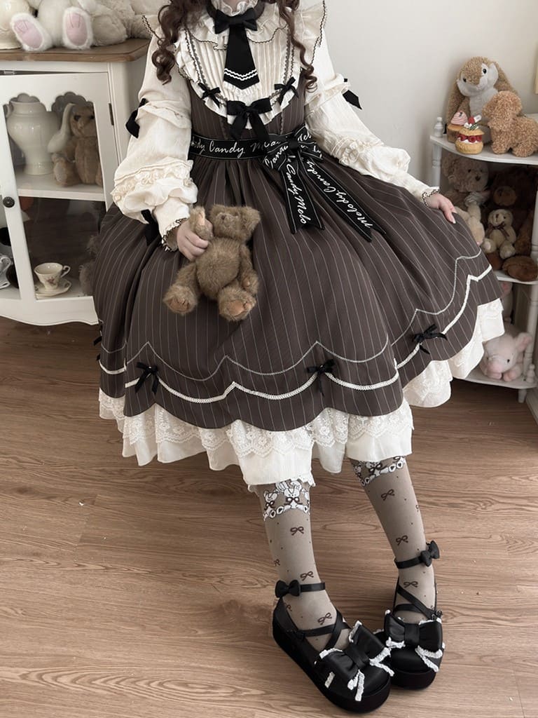 チョコを溶かした魔法のおうちワンピース