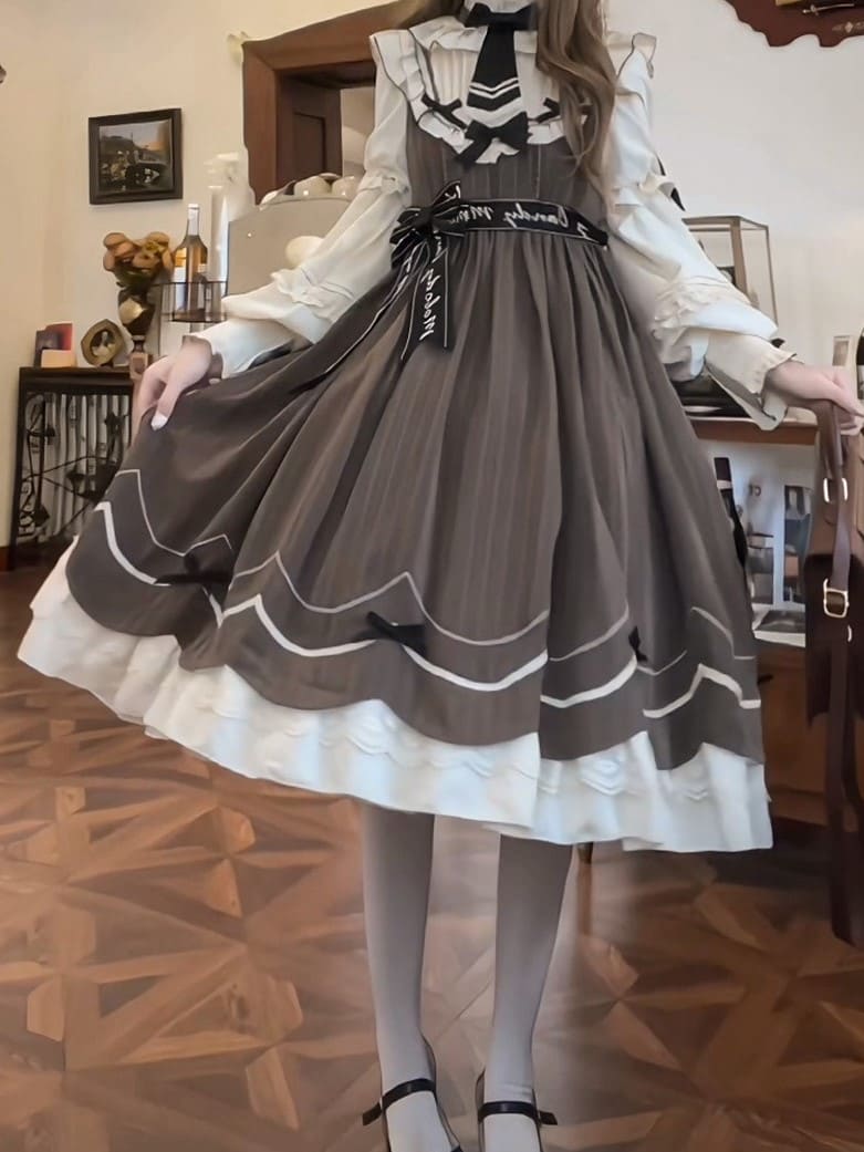 チョコを溶かした魔法のおうちワンピース