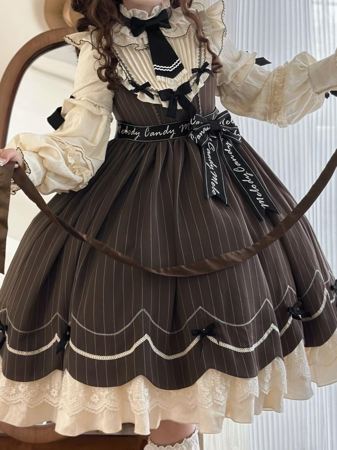 チョコを溶かした魔法のおうちワンピース