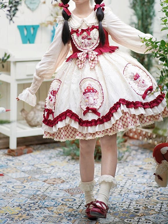 【2点セット】森の中を冒険する少女のジャンパースカート