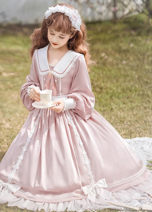 ときめきを綴るレースのワンピース(全2色)