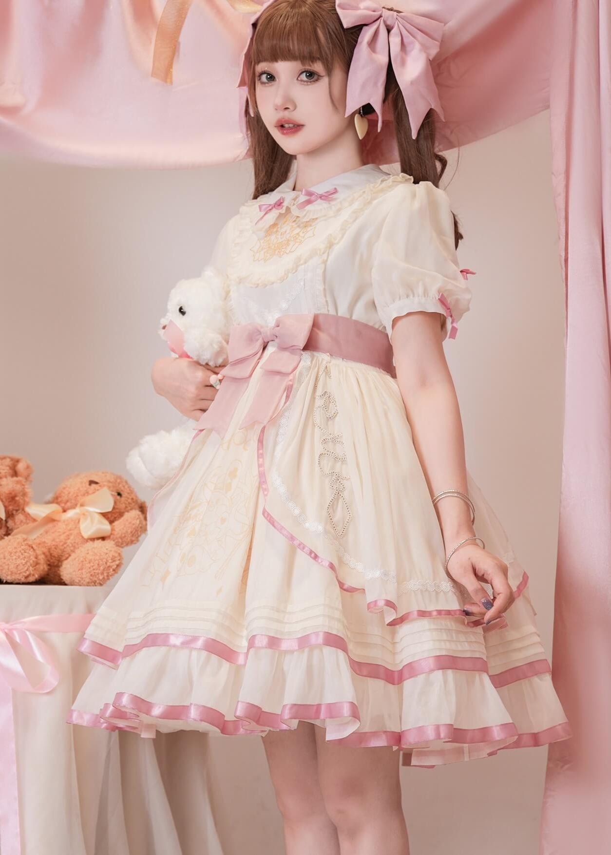 三つの願いを結ぶリボンのワンピース