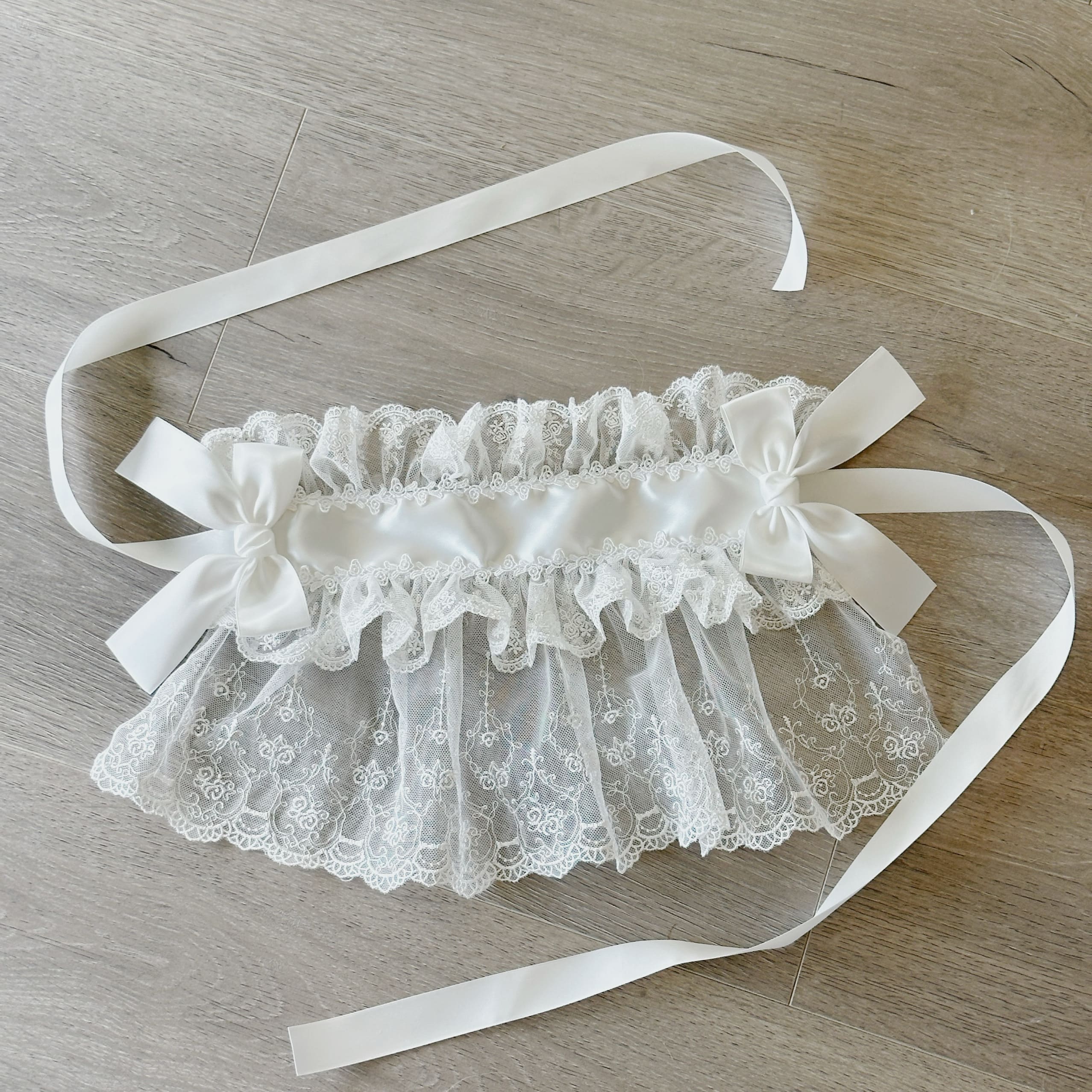 公式】天使の纏う光ヘッドドレス-全2色 - ロリータファッション通販Raffiné