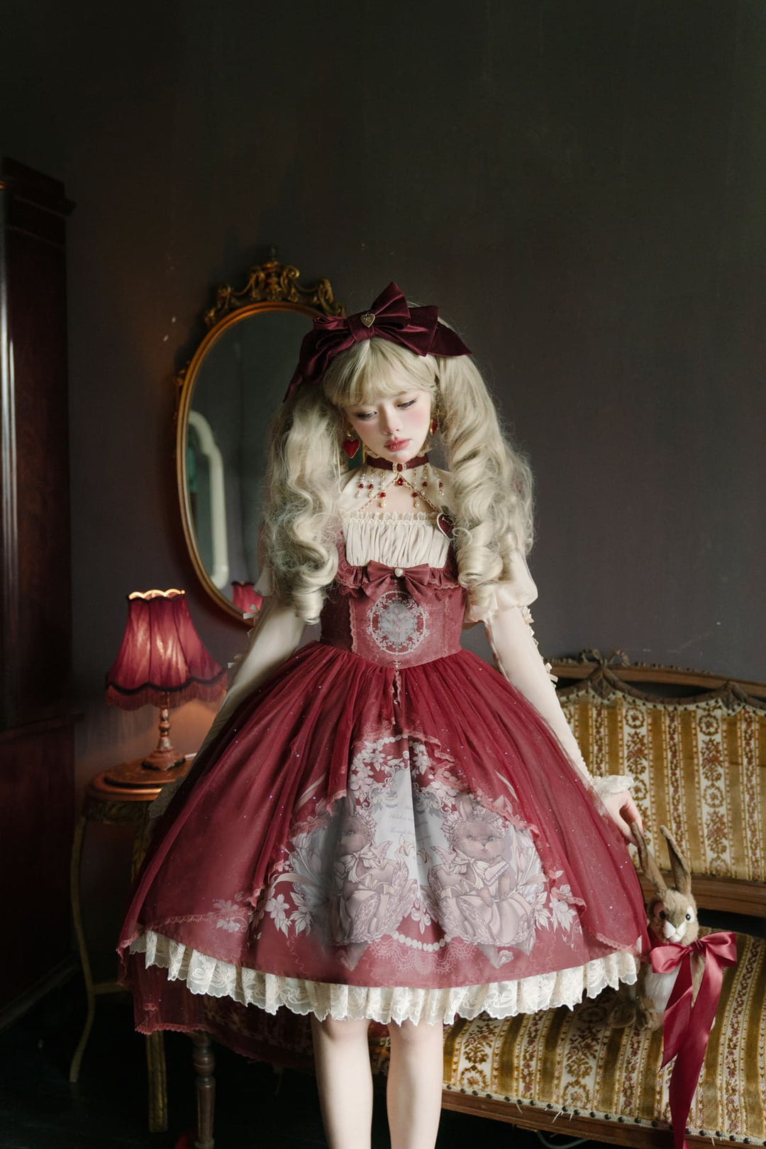 公式】約束の赤林檎ジャンパースカート - ロリータファッション通販Raffiné 