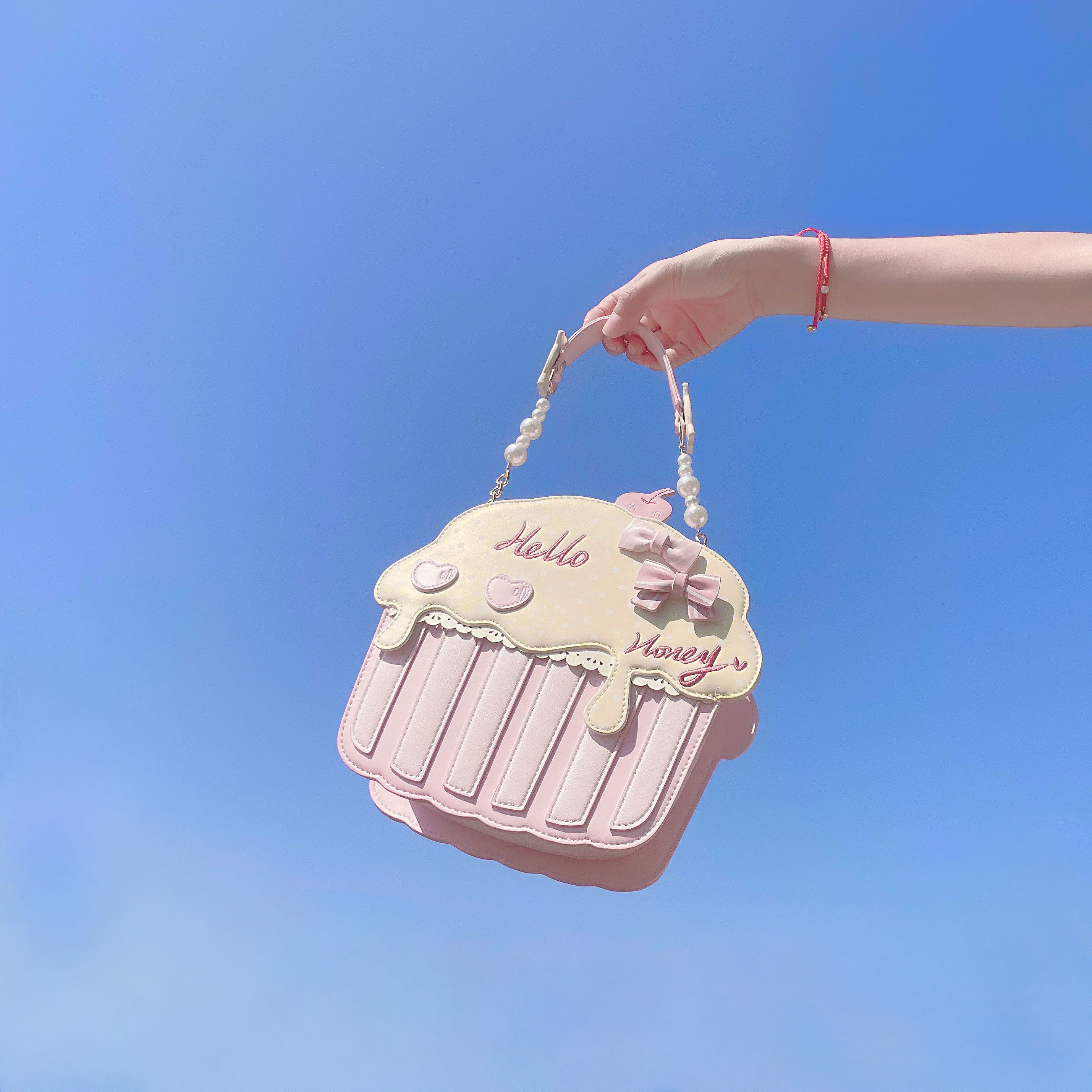 公式】夢の世界のカップケーキのバッグ-全3色 - ロリータファッション