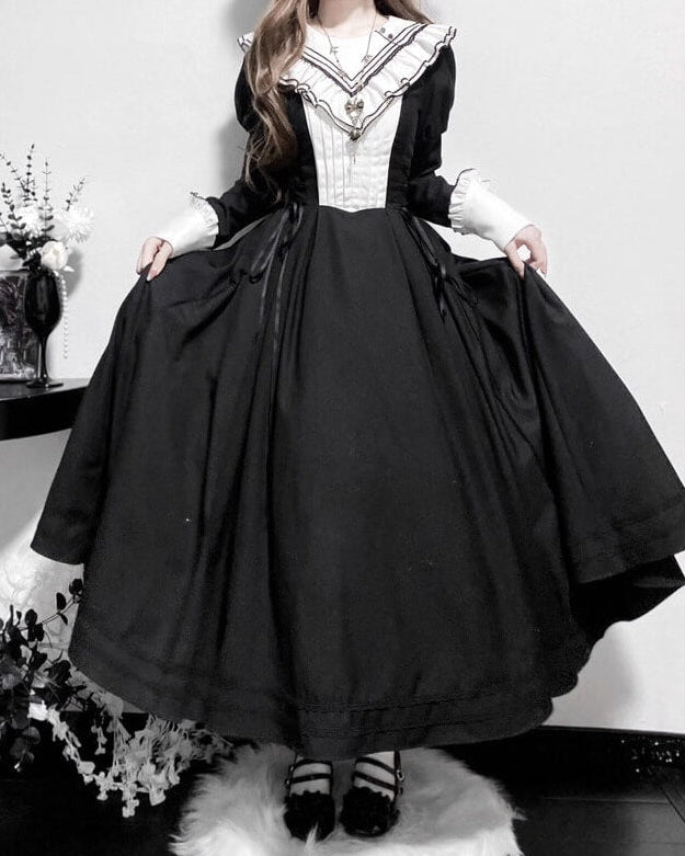 【2点セット】秘密の花園へ誘う漆黒のワンピース
