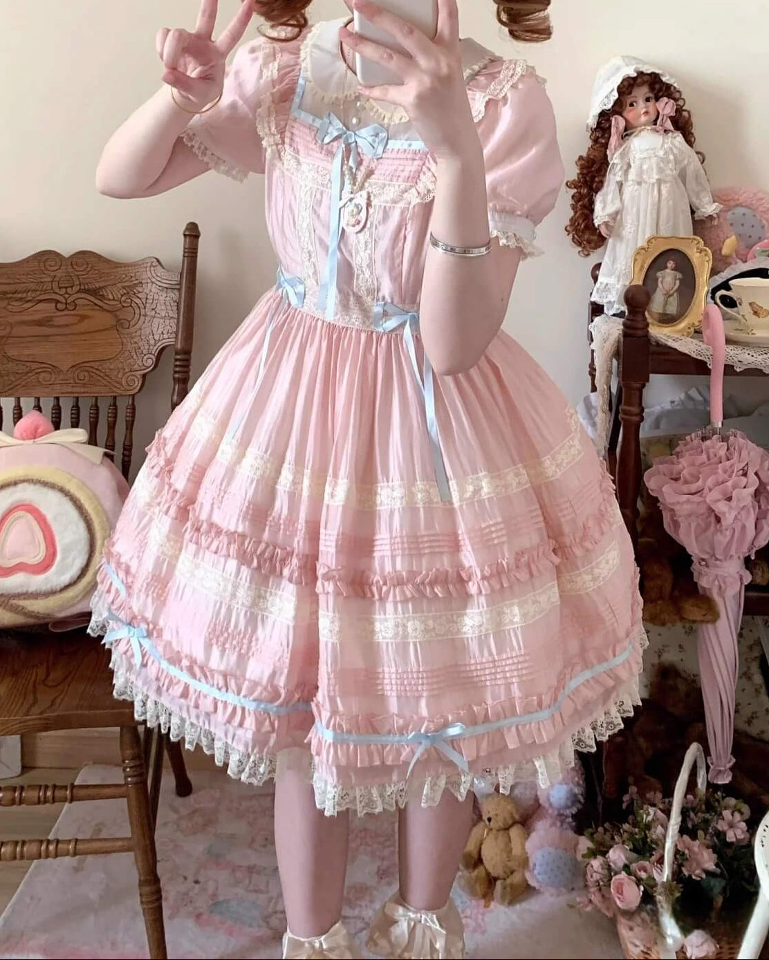 あの日の午後に咲くお菓子の庭ワンピース（全2色）