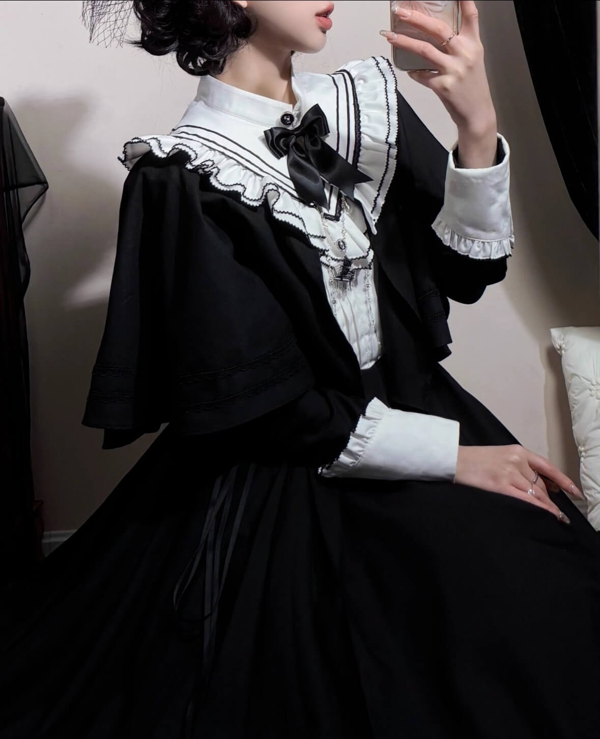 【2点セット】秘密の花園へ誘う漆黒のワンピース