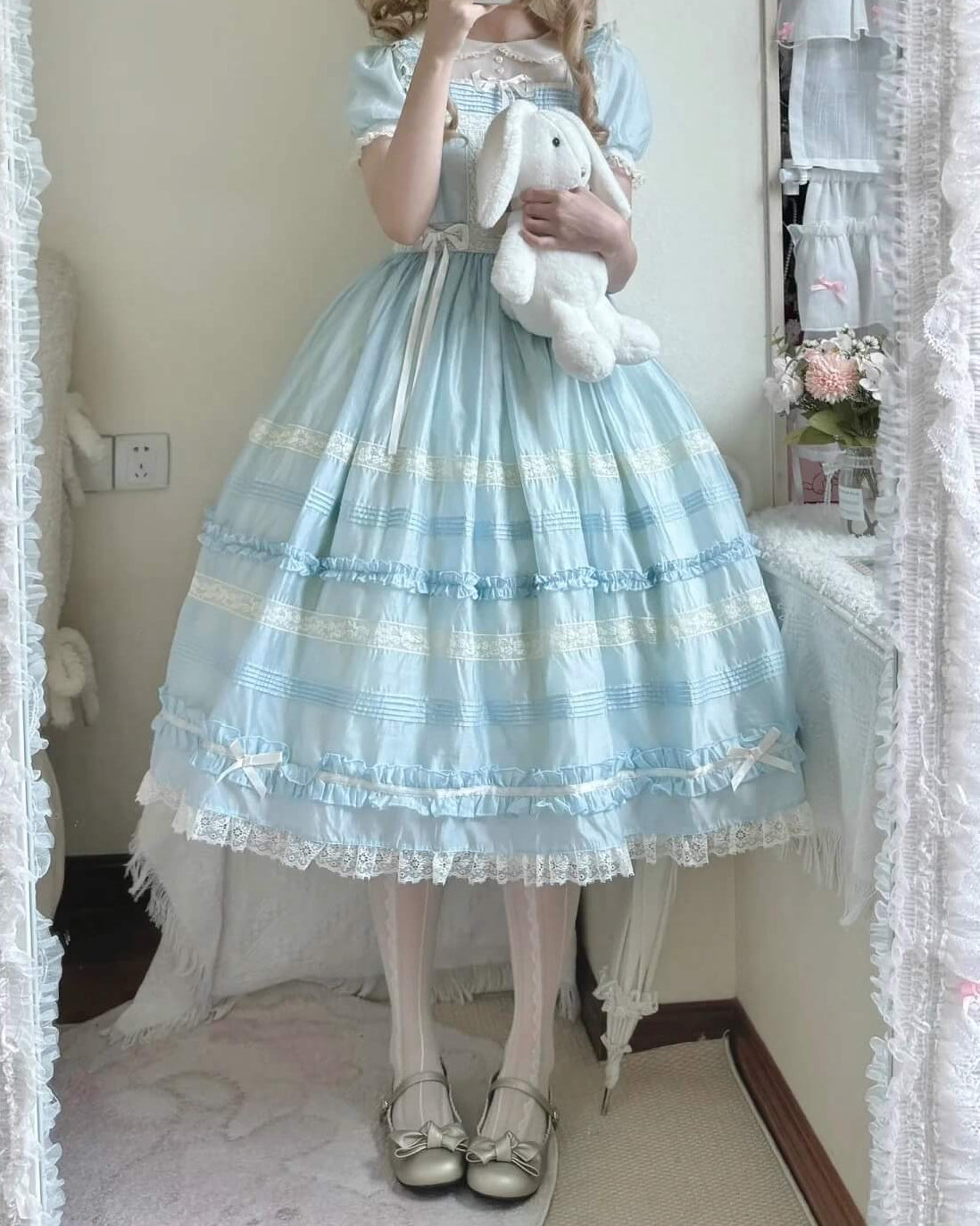 あの日の午後に咲くお菓子の庭ワンピース（全2色）