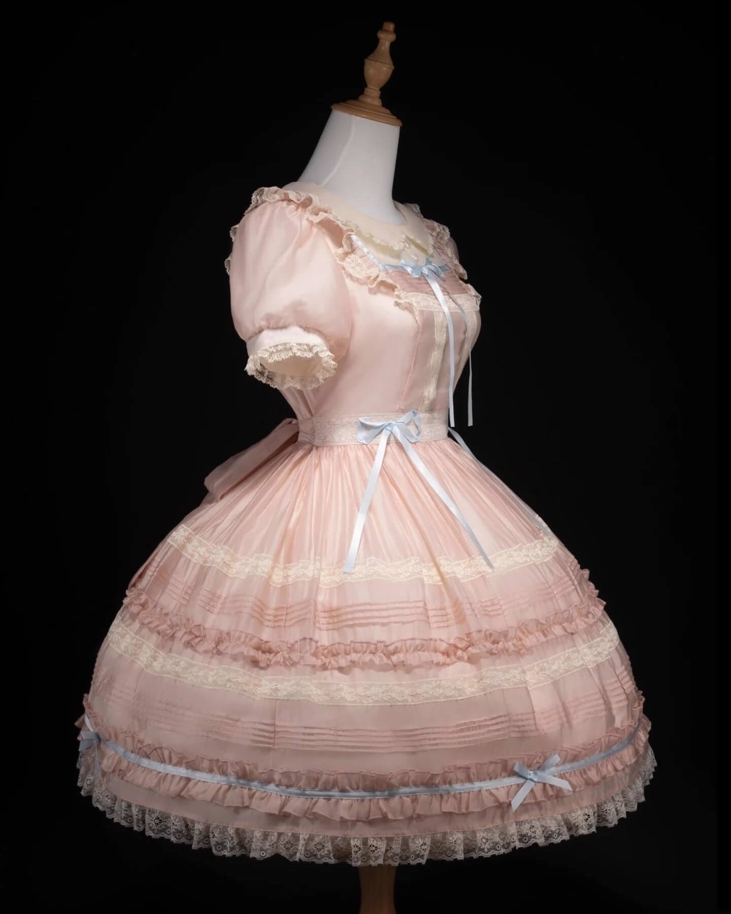 あの日の午後に咲くお菓子の庭ワンピース（全2色）