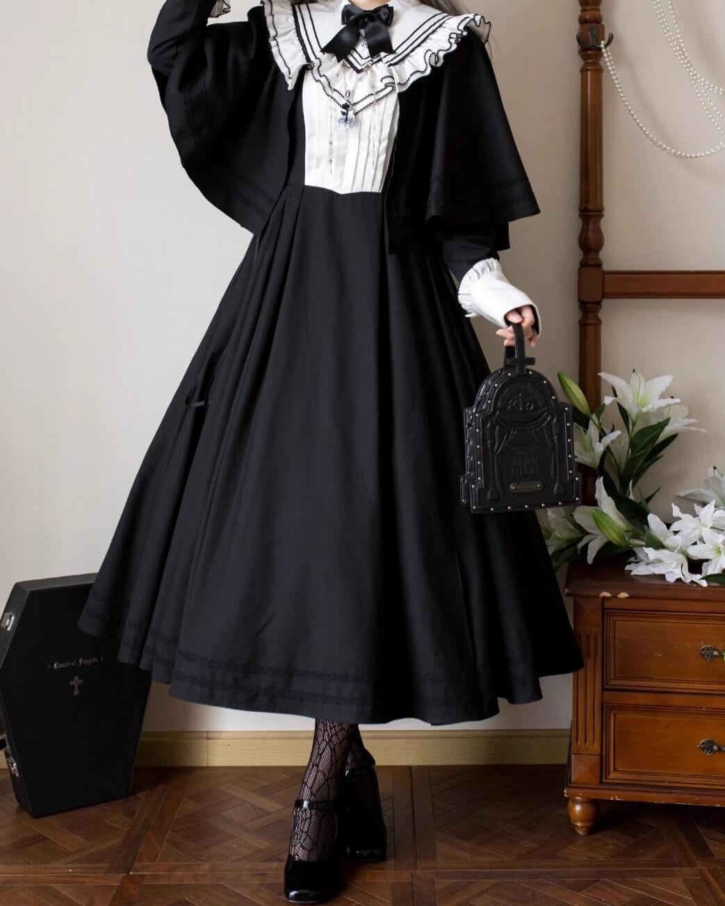 【2点セット】秘密の花園へ誘う漆黒のワンピース